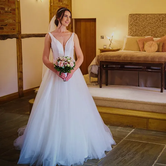 Helen Milne - Wedding Dress Maker - Farnborough - Hampshire 