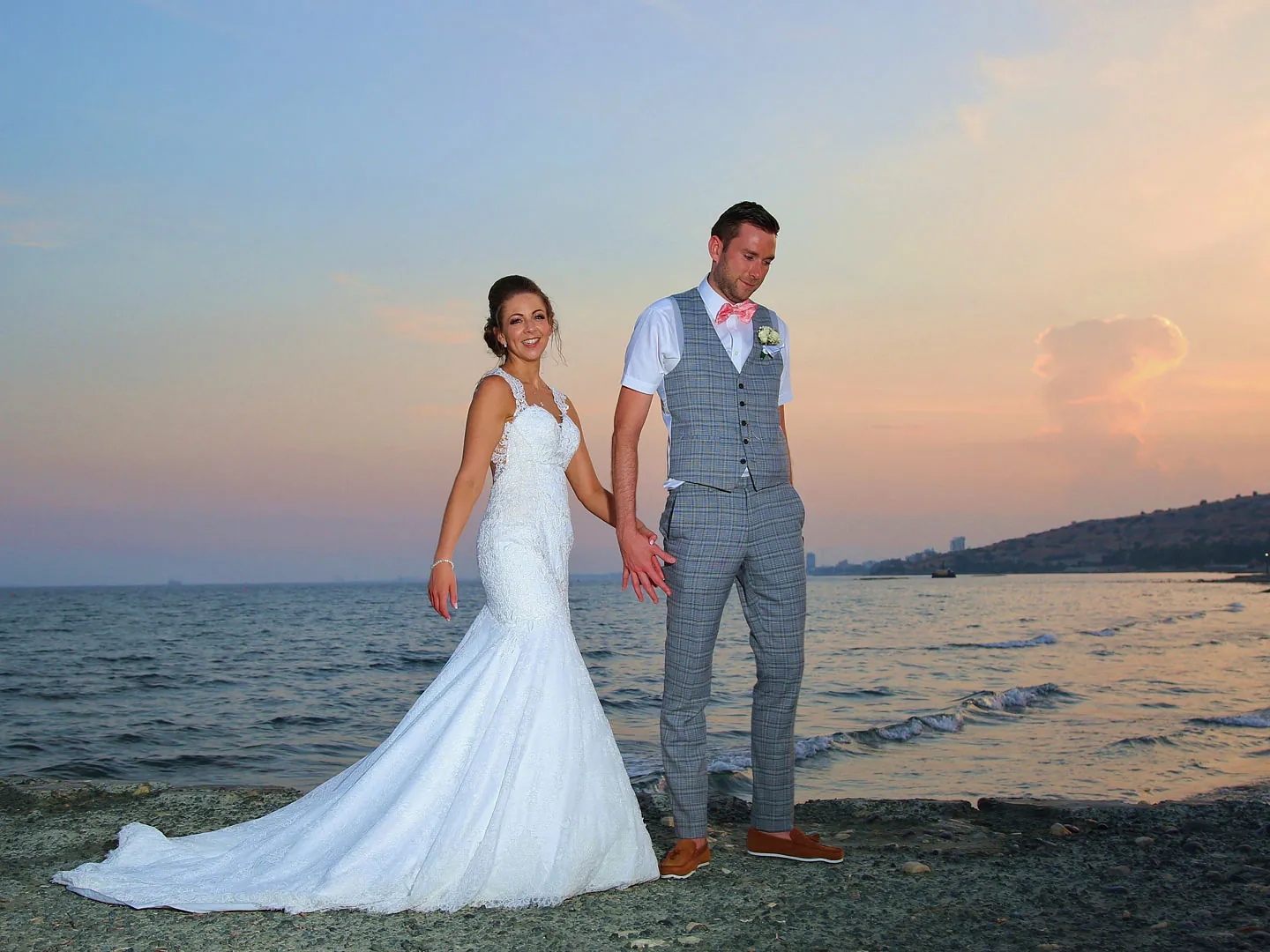 wedding photo on the beach